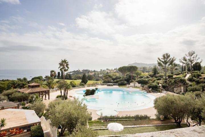Magic Mer Saint-Raphael  Luaran gambar