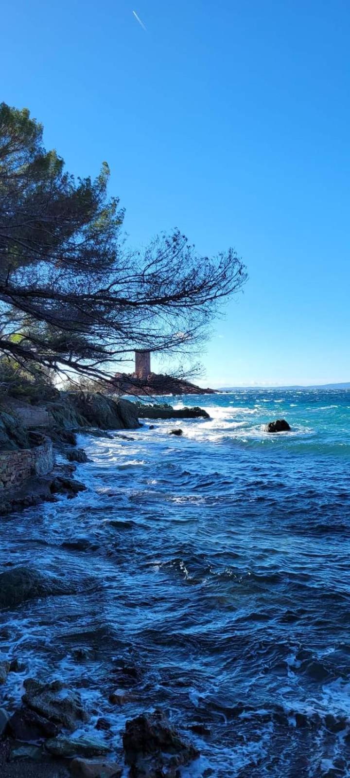 Magic Mer Saint-Raphael  Luaran gambar